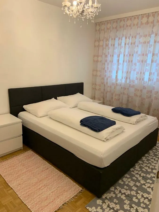 Hollandstrasse Hotel Vienna Apartment